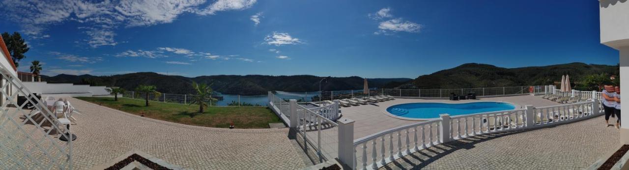 Lago Azul Villas เฟร์เรย์รา โด เซเซเร ภายนอก รูปภาพ