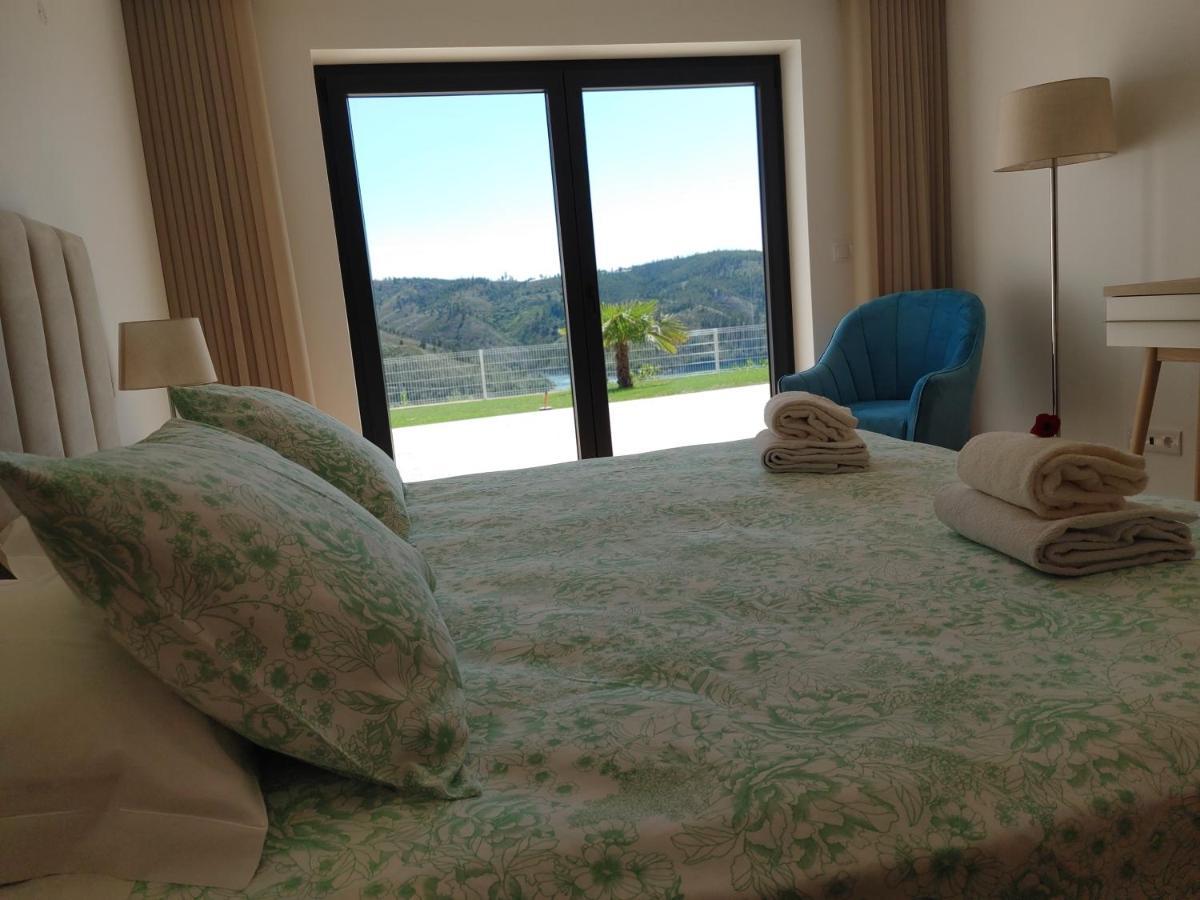 Lago Azul Villas เฟร์เรย์รา โด เซเซเร ภายนอก รูปภาพ