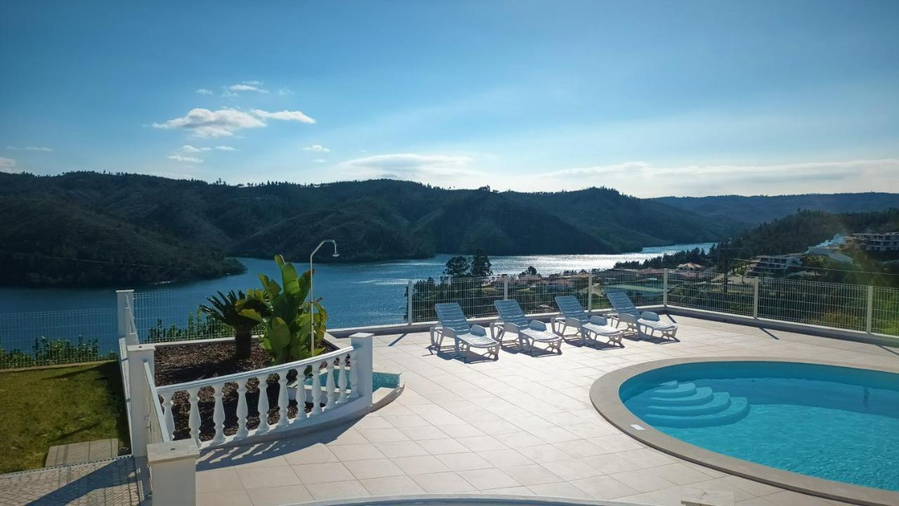 Lago Azul Villas เฟร์เรย์รา โด เซเซเร ภายนอก รูปภาพ